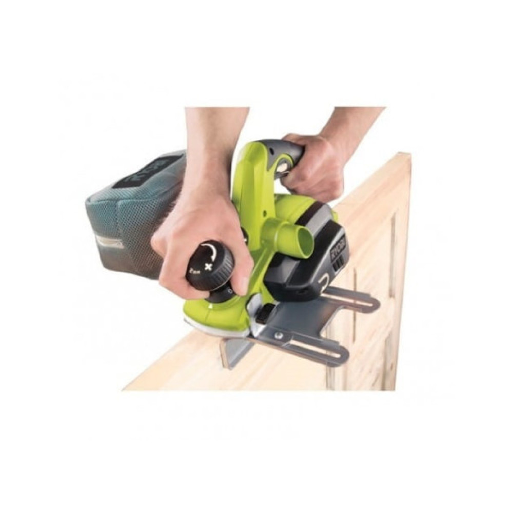 Рубанок Ryobi EPN7582NHG 750Вт 82мм стругання до 2мм виборка 0.5-1-1.5мм шпунт до 12мм 3.2кг