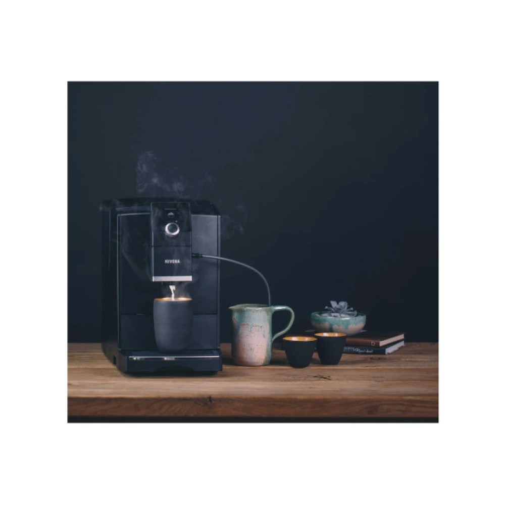 Кавомашина NIVONA CafeRomatica 2.2л, зерно + мелена, автомат.капучинатор, авторецептів - 7, чорний