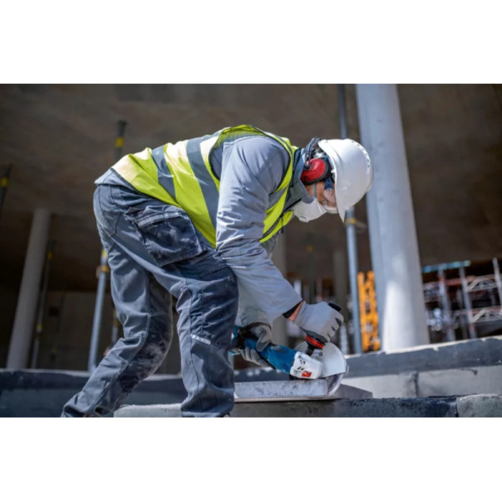 Шліфмашина кутова акумуляторна Bosch Professional GWS 182P 125мм 18В 2800-9000об/хв 1.7кг без АКБ та ЗП