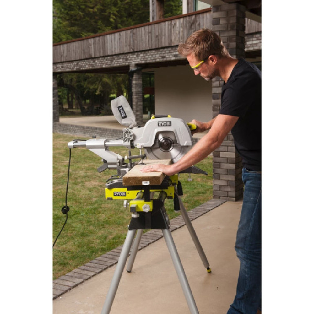 Пила торцювальна Ryobi EMS305RG з протяжкою 2200Вт диск 305мм лазер 20.7кг