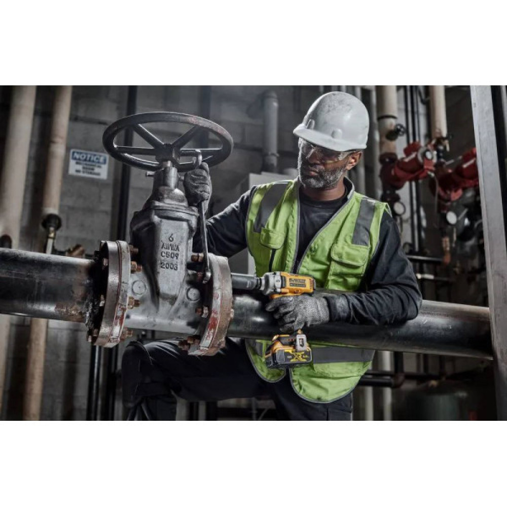 Гайковерт ударний DeWalt XR Li-Ion 18В 1084Нм 2000об/хв 3250уд/хв 1/2" 1.67кг без АКБ та ЗП