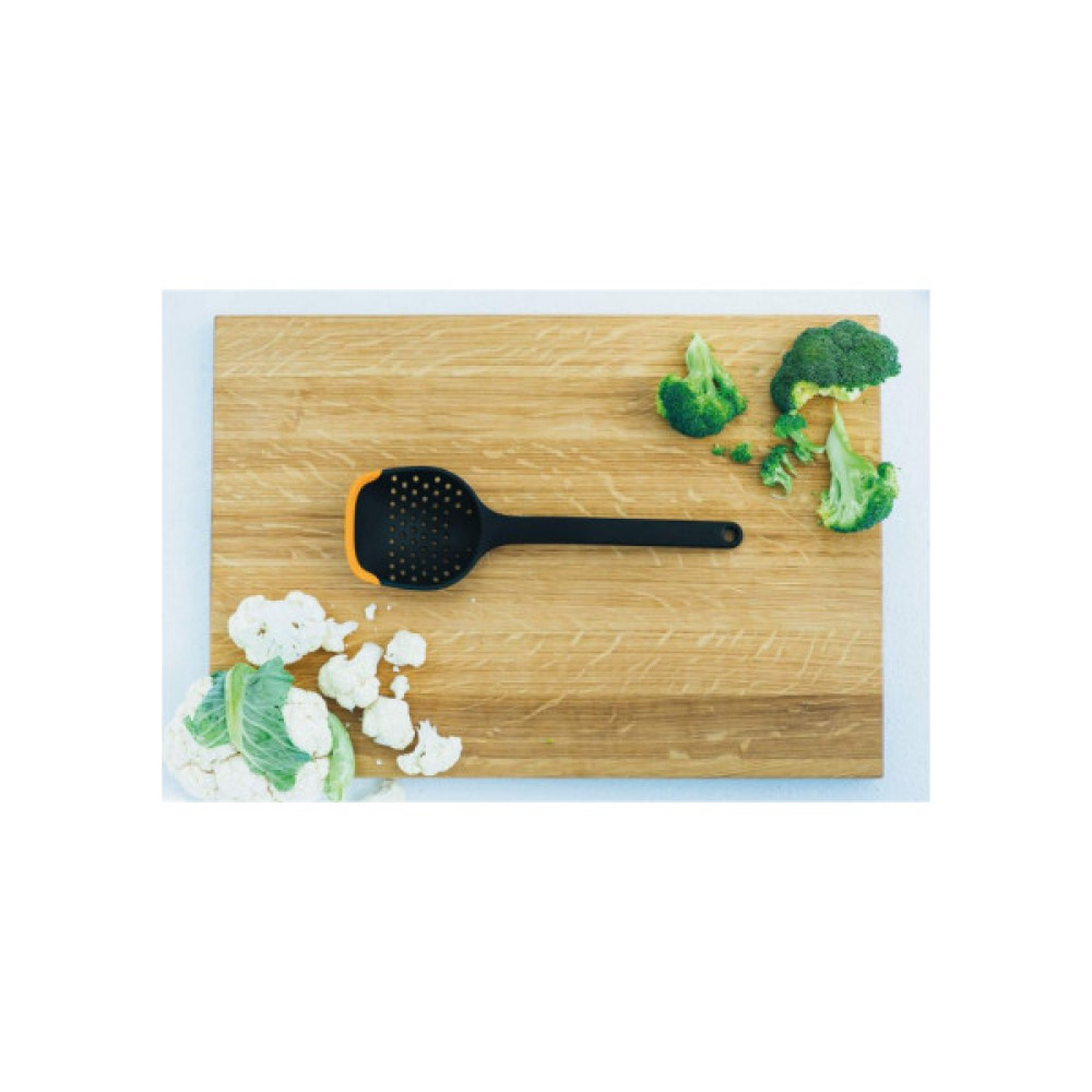 Шумовка Fiskars Functional Form 29 см (1027302)