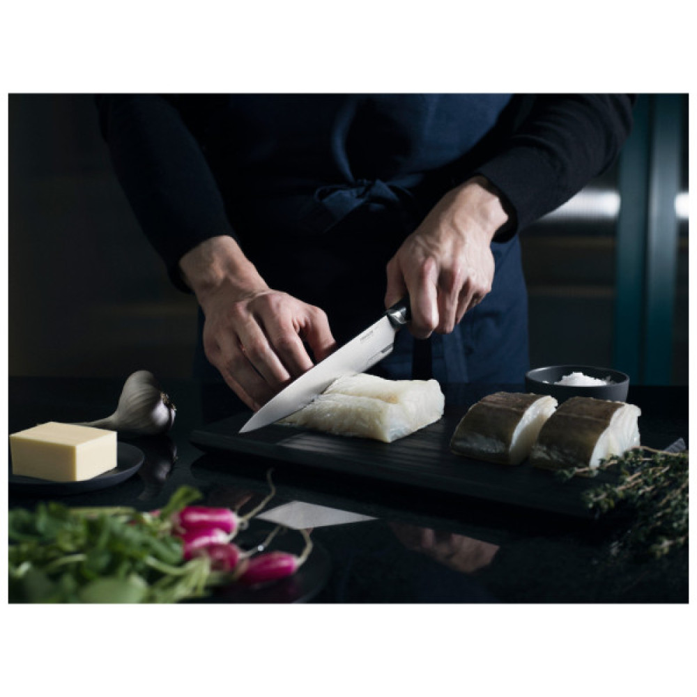 Кухонний ніж Fiskars Taiten для м'яса 21 см (1066835)