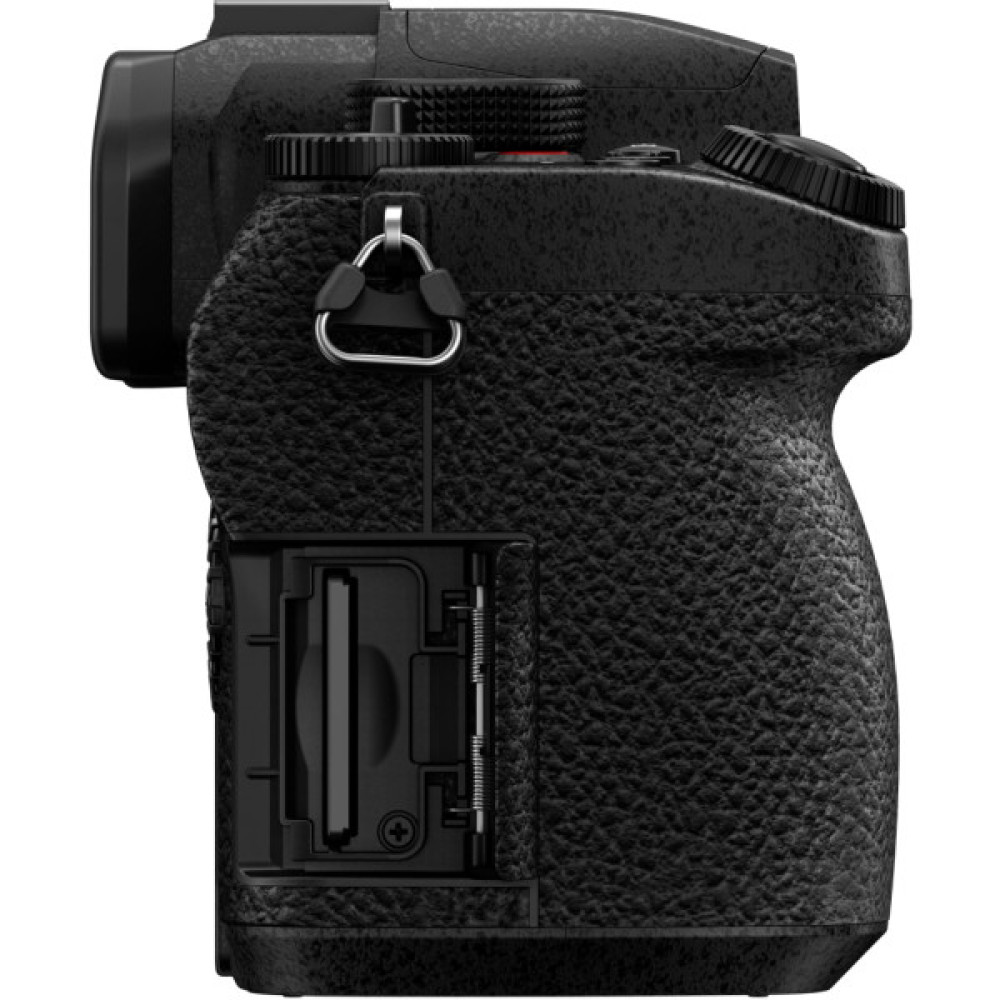 Цифровий фотоапарат Panasonic DC-G97 Kit 12-60 mm f3.5-5.6 (DC-G97ME)