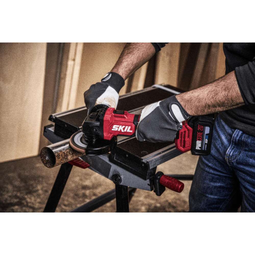 Шліфмашина кутова акумуляторна SKIL 3923 CA 20В 10000об/хв плав. пуск 125мм 1.63кг без АКБ та ЗП