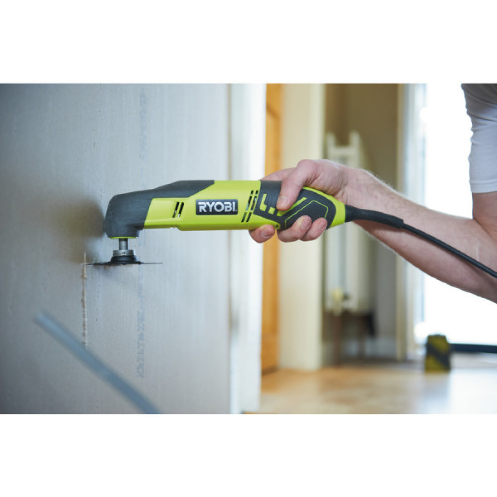 Багатофункціональний інструмент мережевий реноватор Ryobi RMT200-S 200Вт 10000-20000об·хв кут коливань 3° 1.6кг