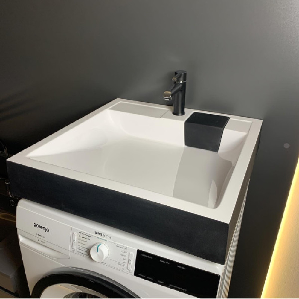 Раковина, умивальник Adamant WASHER NEW, штучний камінь, прямокут., з отвором для змішувача, без переливу, 595х595х115мм, накладний, чорно-білий