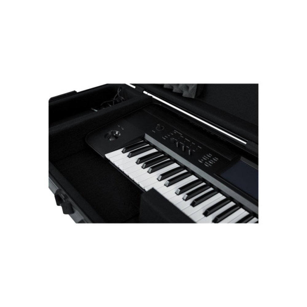 Кейс для клавішних Gator TSA ATA Molded 76-note Keyboard Case w/ Wheels (GTSA-KEY76)