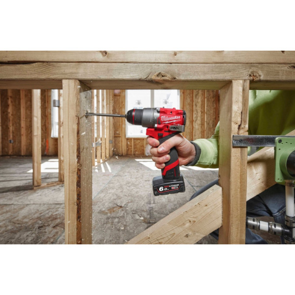 Набір із двох акумуляторних інструментів Milwaukee M12 FPP2A2-402X шурупокрут-дриль M12 FPD2-0 гвинтоверт M12 FID2-0 акб М12 2х4А·год ЗП C12C кейс