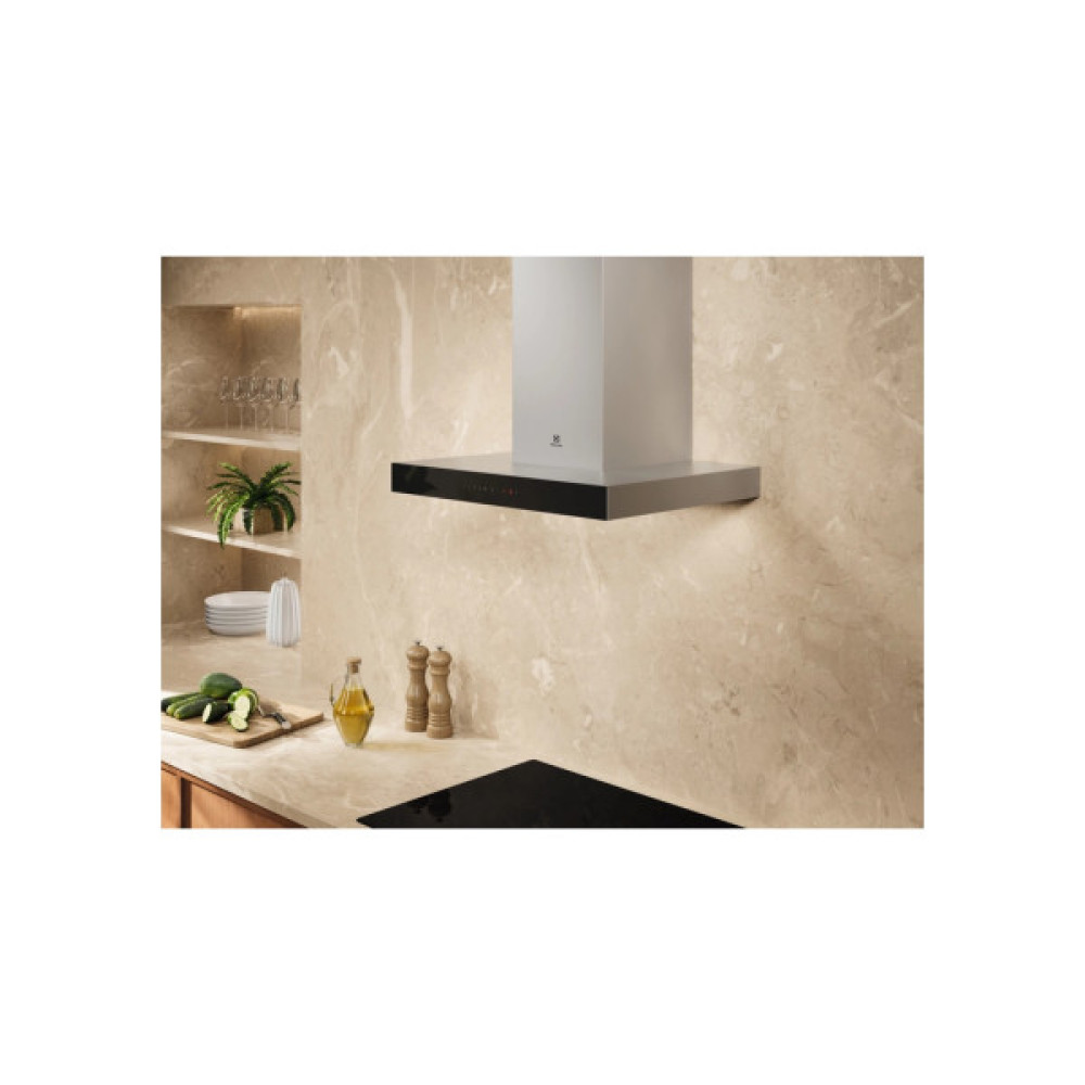 Витяжка кухонна Electrolux LFT826X