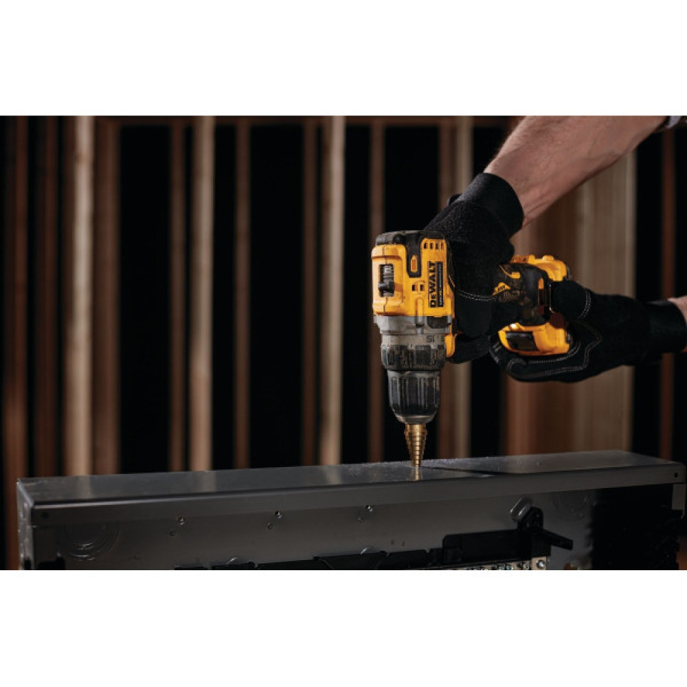 Дриль-шурупокрут DeWalt безщітковий XR Li-Ion 12В акб 2х2А·год 57.5Нм 425-1500об/хв патрон 10мм ЗП кейс 1.1кг