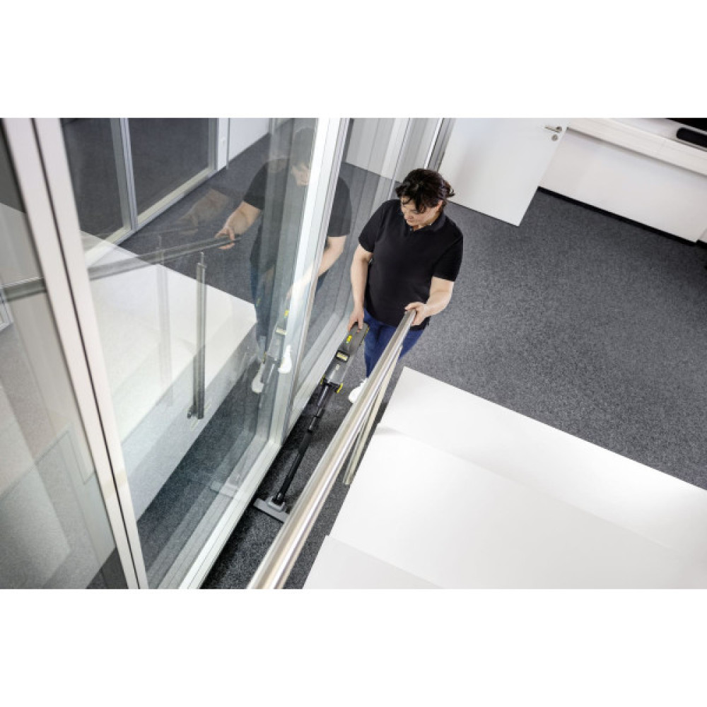 Пилосос професійний акумуляторний Karcher LVS 1/1 Bp 18В 140мБар контейнер 0.35л 1.49кг без АКБ та ЗП