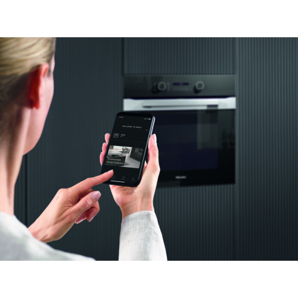 Духова шафа Miele H 2861 B Clean Steel електрична, 76л, A+, дисплей, конвекція, телескопічні напрямні, чорний