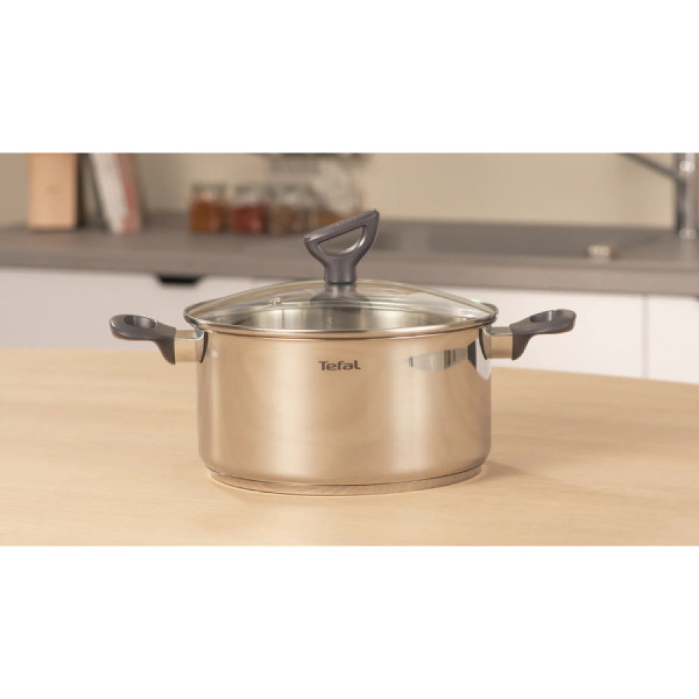 Каструля Tefal Daily Cook з кришкою, 24 см (G7124645) Каструля Tefal Daily Cook з кришкою, 24 см (G7124645)