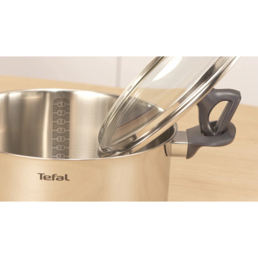 Каструля Tefal Daily Cook з кришкою, 24 см (G7124645) Каструля Tefal Daily Cook з кришкою, 24 см (G7124645)