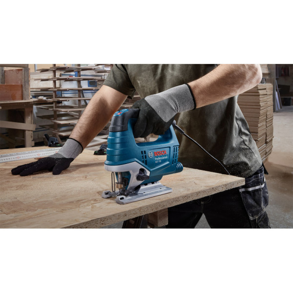 Лобзик Bosch Professional GST 750 520Вт SDS 800-3200об/хв хід 20мм 23кг кейс