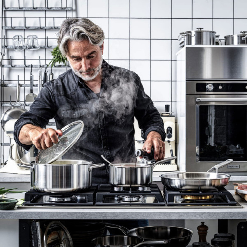 Ківш KitchenAid MSS 18 см 2,1 л з кришкою (CC003257-001)