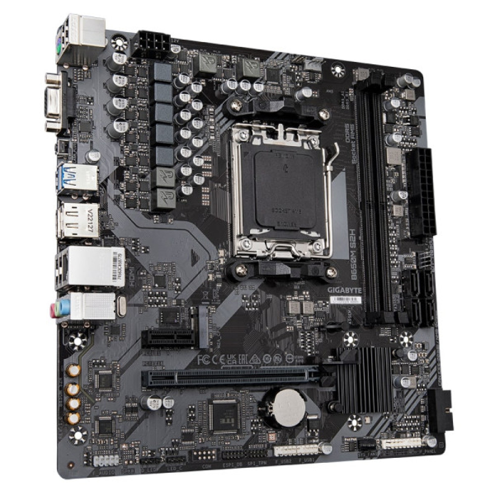Материнська плата GIGABYTE B650M S2H sAM5 B650 2xDDR5 M.2 HDMI DP D-Sub mATX