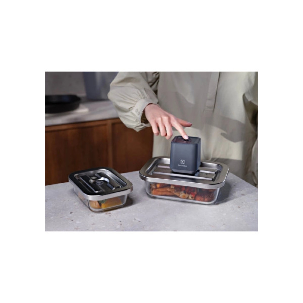 Вакууматор Electrolux EVFKA1