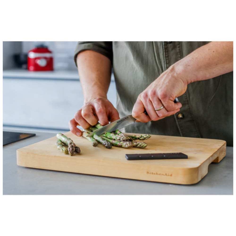 Кухонний ніж KitchenAid Coreline універсальний з захисним чохлом, 11 см (KOG45TSSOHOBA) Кухонний ніж KitchenAid Coreline універсальний з захисним чохлом, 11 см (KOG45TSSOHOBA)