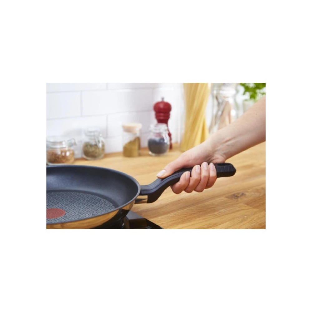 Сковорода Tefal Comfort Max, 20см, чорний (G7260244)