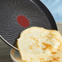 Сковорода Tefal So'' Light для млинців 25 см, алюміній, бакеліт, чорний (H0563842) Сковорода Tefal So'' Light для млинців 25 см, алюміній, бакеліт, чорний (H0563842)
