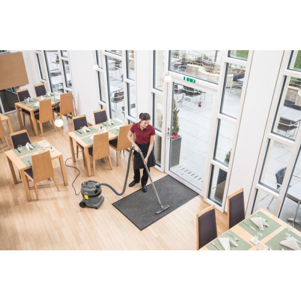 Пилосос професійний Karcher NT 22/1 Ap Te, 1300Вт, 249мБар, контейнер 22л, 6.1кг