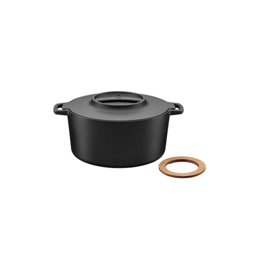 Каструля Fiskars Norden чавунна 6 л чорна (1026566)