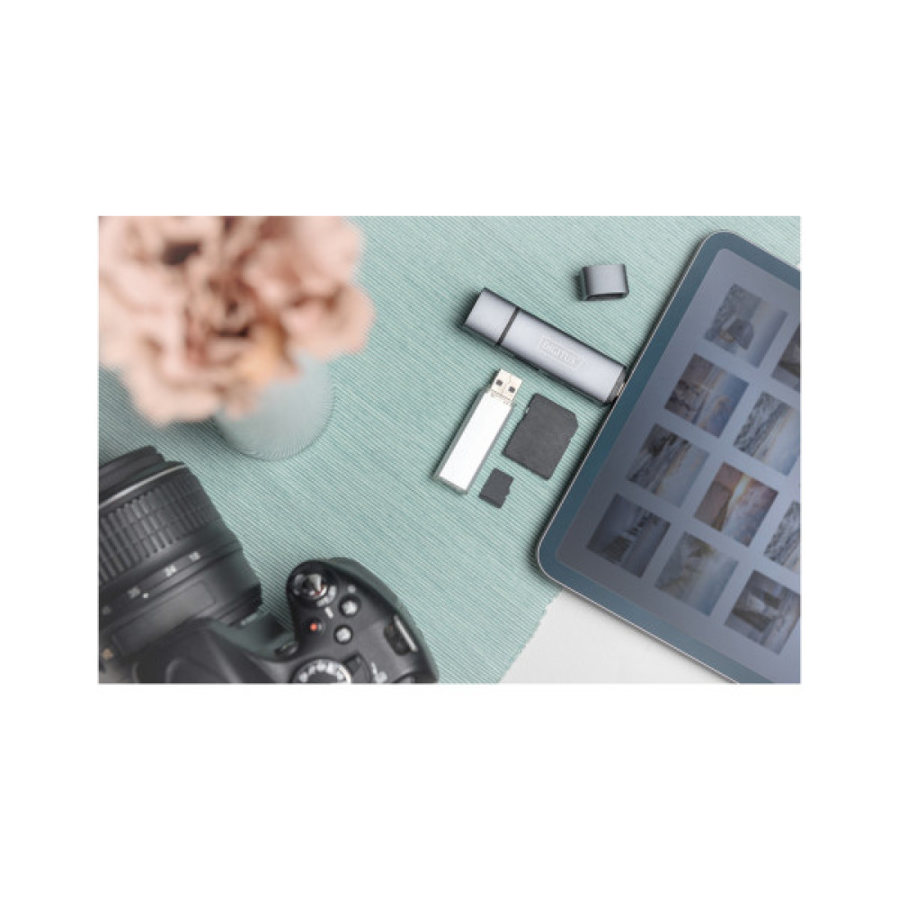 Зчитувач флеш-карт Digitus USB-C/USB 3.0 SD/MicroSD (DA-70886)