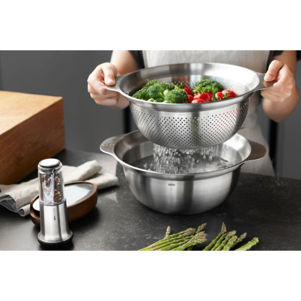 Миска Gefu Premio з нержавіючої сталі 23 см (28133)