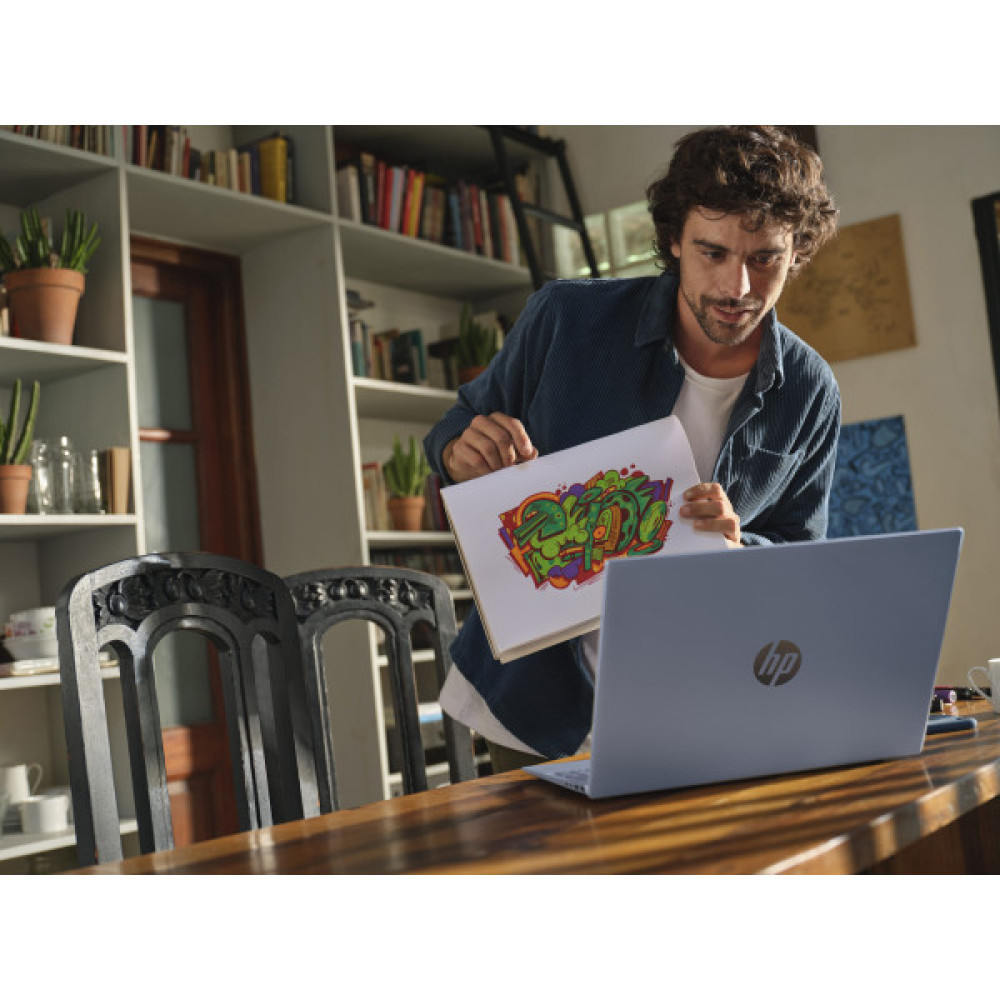 Ноутбук HP OmniBook 5 16-af1006ua 16" WUXGA IPS AG, Intel U5-225U, 16GB, F512GB, UMA, DOS, блакитний