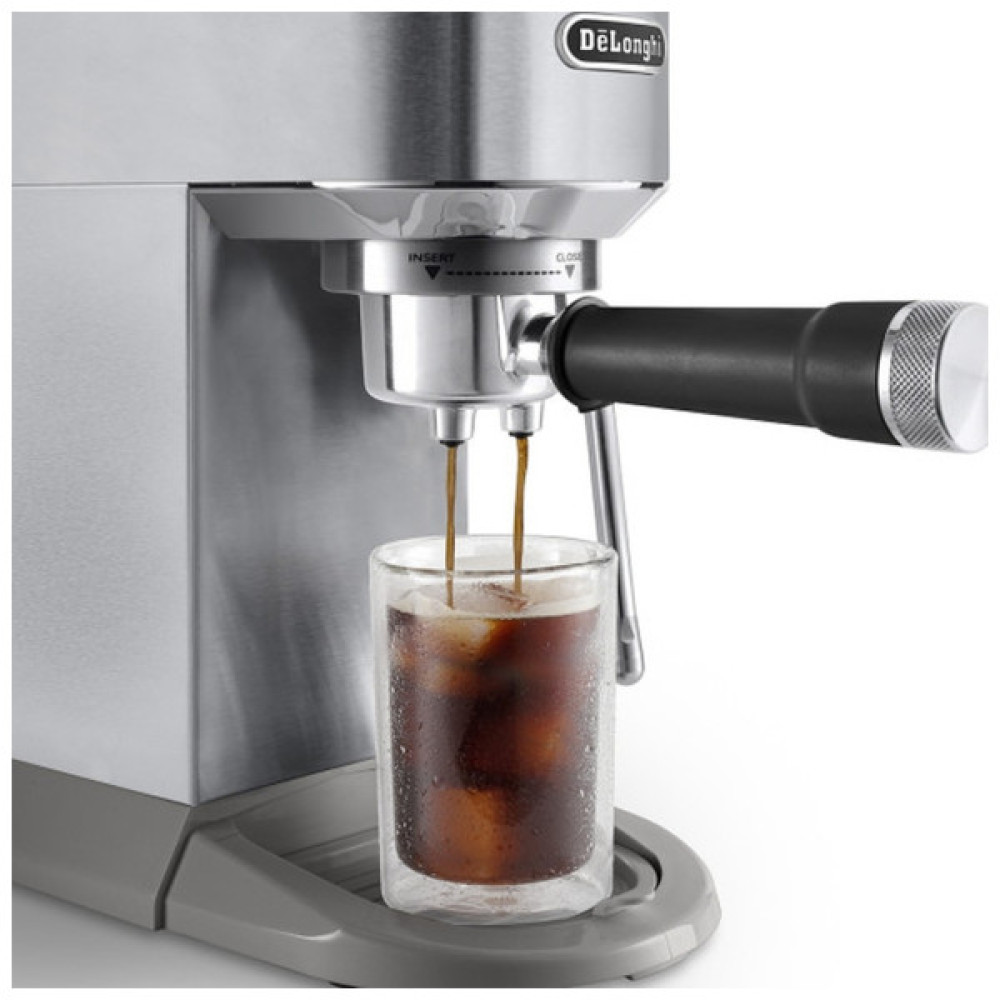 Ріжкова кавоварка еспресо DeLonghi EC 890.M