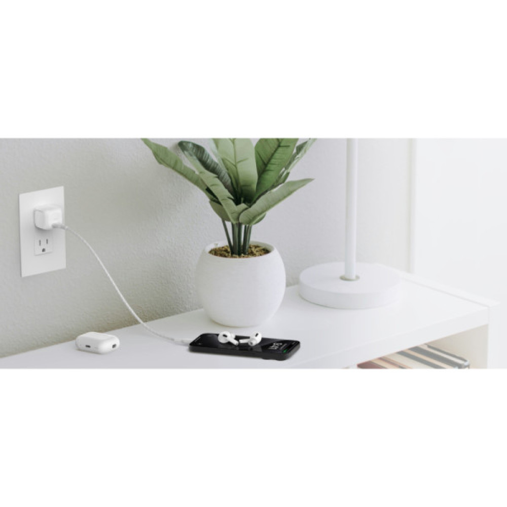 Зарядний пристрій Belkin USB-C PD30W PPS + cable USB-C to USB-C 1.0m PVC white (WCA008KQ1MWH-B6)