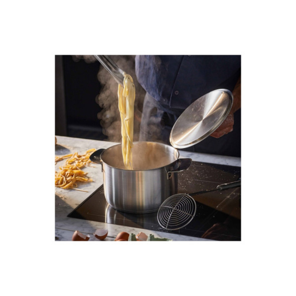 Каструля Fiskars All Steel матова 5 л (1064752)