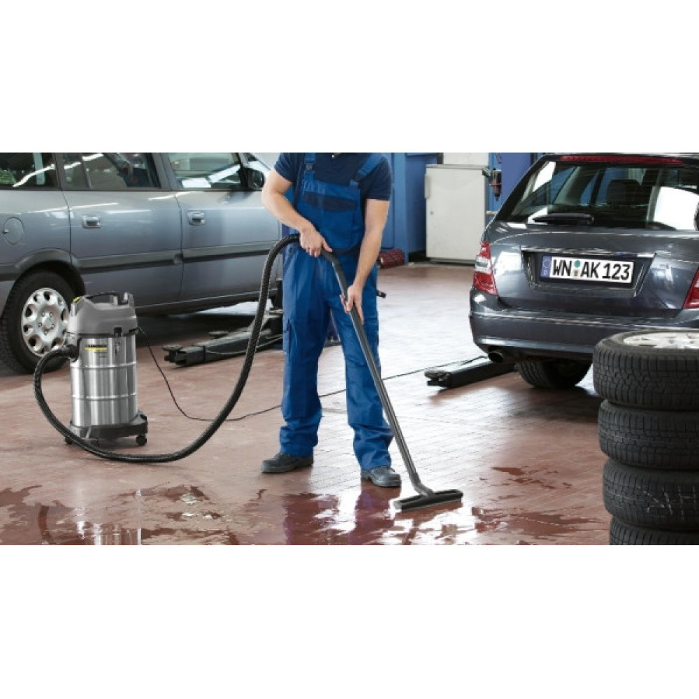 Пилосос професійний Karcher NT 38/1 Me Classic Edition, 1500Вт, 227мБар, контейнер 38л, 11.6кг