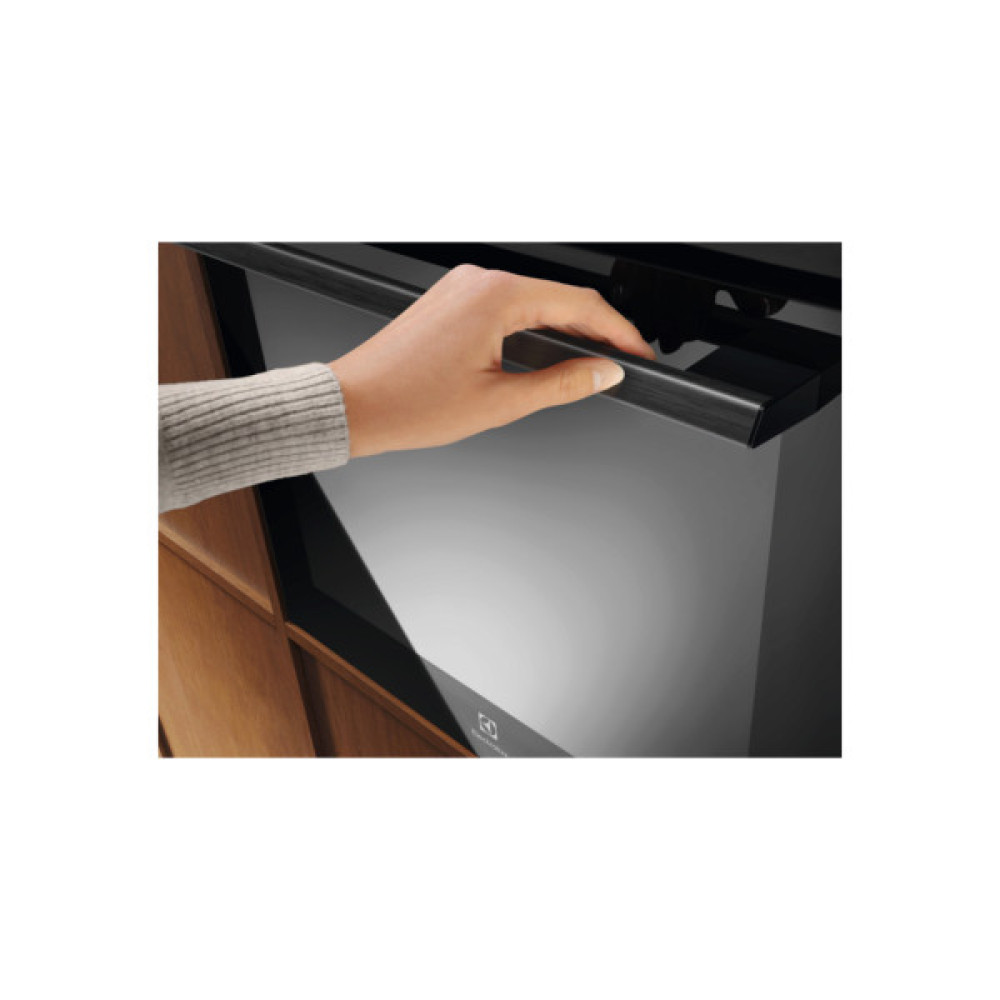 Духова шафа Electrolux EOA9S3SH