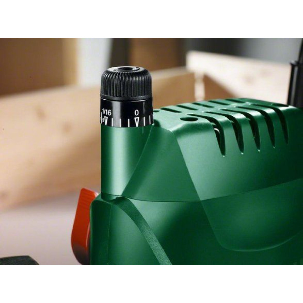 Фрезер Bosch POF 1400 ACE 1400Вт цанга 6 та 8мм 11000-28000об·хв 3кг