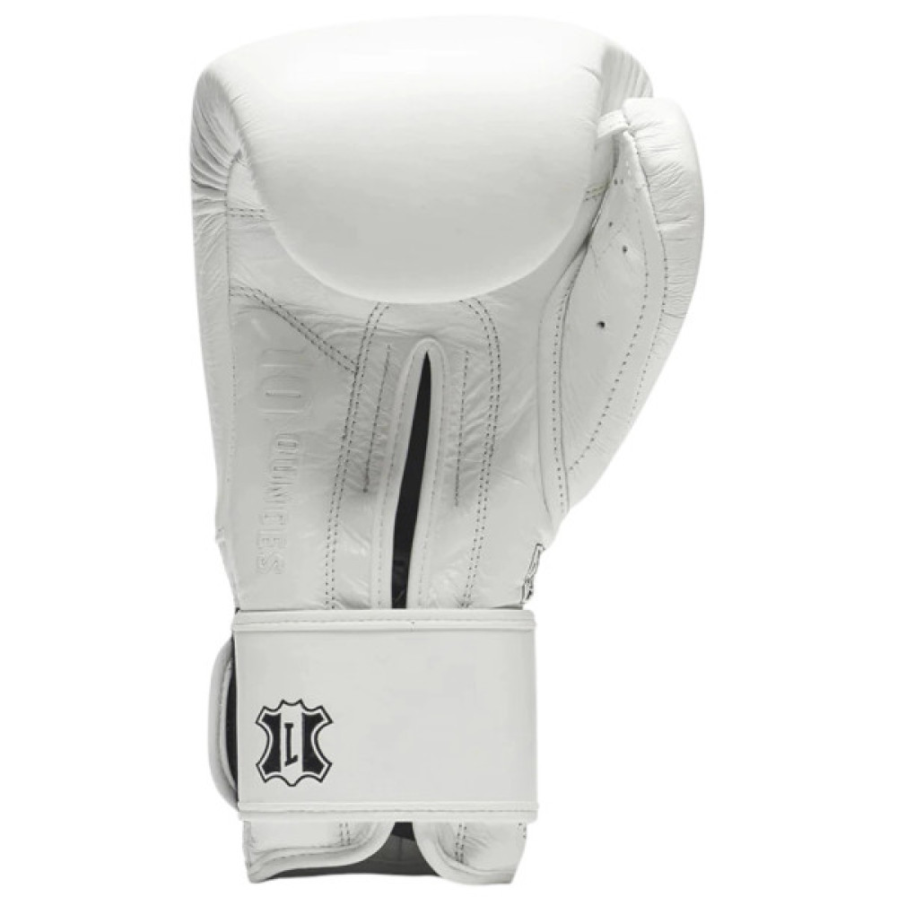 Боксерські рукавички Leone GN111 The Greatest White 16 унцій (бинти в комплекті) (GN111_White_16oz)