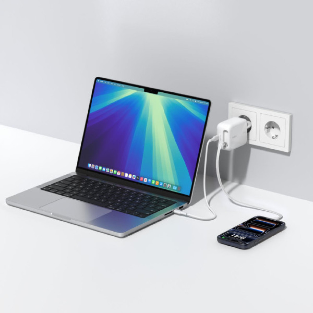 Зарядний пристрій Belkin 2xUSB-C 67W GaN PD3.2 PPS + built-in cable USB-C 1.0m white (WCH022KQWH)