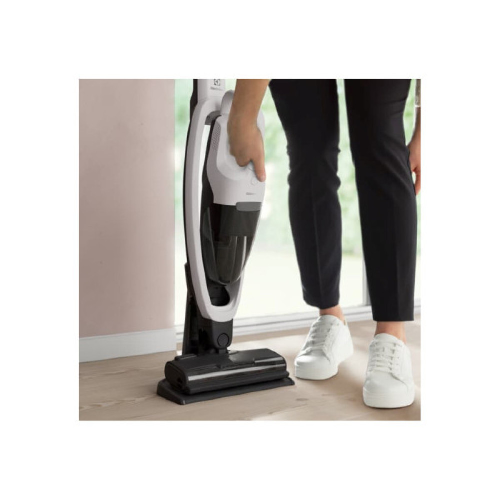 Пилосос Electrolux ES52CB18SH