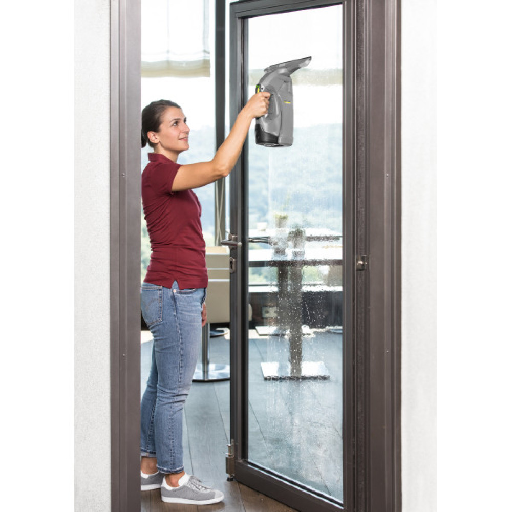 Пилосос для миття вікон акумуляторний Karcher WVP10 3.7В контейнер для води 0.2л 0.95кг