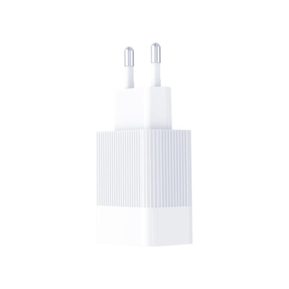 Зарядний пристрій XO QC 3.0 L72 30W (18W/1USB + 2.4A/2 USB) + cable Lightning White (XO-L72i-WH)