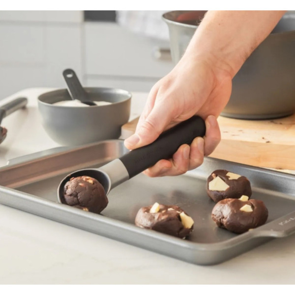 Ложка для морозива KitchenAid Classic 21 см чорний (KHH117OHOBEG)